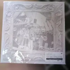 Mr. GREEN APPLE The White Lounge BOX