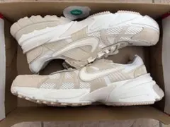ナイキ　V2K RUN ラン　メンズ　スニーカー