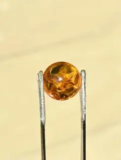 オレンジ 琥珀 (アンバー)2.74ct 約13mm