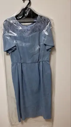 ロイヤルパーティー　ワンピース　結婚式