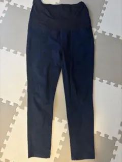 UNIQLOマタニティ　ウルトラストレッチマタニティデニムレギンスL