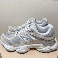 New Balance ニューバランス U9060WHT ベージュ 24cm - メルカリ
