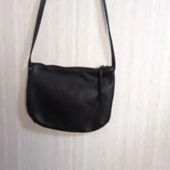 CLASKA レザー ショルダーバッグ ブラックのサムネイル