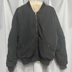 ブラック・ベージュ ボンバージャケットリバーシブル