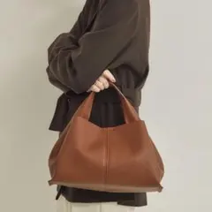 Neuna ソフトレザーバッグ ブラウン