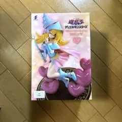 遊戯王 ブラック・マジシャン・ガール クリーミーカラーver. - メルカリ