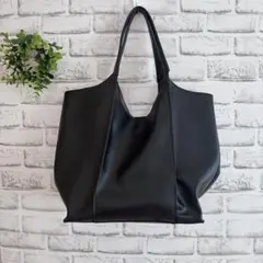 【新品】ikka イッカ★トートバッグ 黒のサムネイル