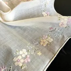 【フランスアンティーク】花柄刺繍クロス