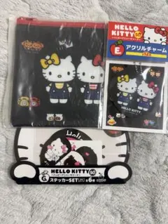 ハローキティ50周年一番くじ　フラットポーチ ステッカーセット　チャーム