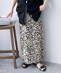 reca レカ 迷わず着れる！大人のロングプリーツスカートのサムネイル