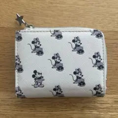 ミニー　二つ折り財布のサムネイル