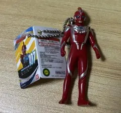 ウルトラソフビシリーズ ミニチュアスイングマスコット ウルトラマンオメガ
