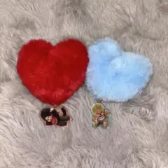 モンチッチ ふわふわハートチャーム 赤と青セット