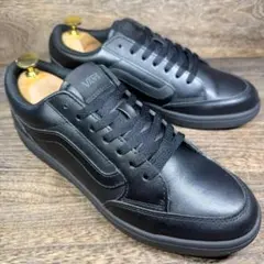 スニーカー バンズ