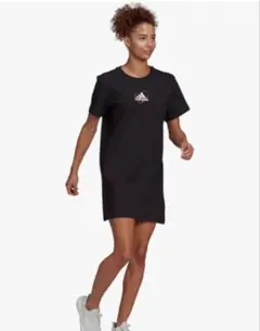 adidas ブラック ミニワンピース 半袖
