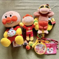アンパンマン ぬいぐるみ、ショルダーバッグ、おままごとセット