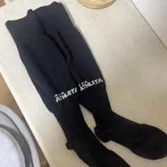 ATHLETA ブラック サッカーソックス　ジュニア