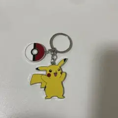 ピカチュウ アクリルキーホルダー ポケモンボール付き