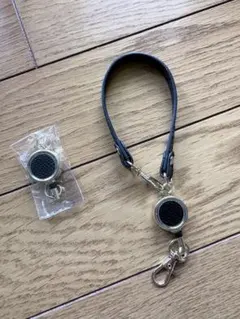 ブラックレザーリールストラップ