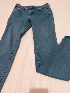 GU ジーユー デニムパンツ S スキニー 細身 美脚 ストレッチ