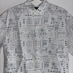 H&M 中華ストリートフード 半袖シャツのサムネイル