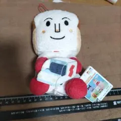 アンパンマン　しょくぱんマン　ぬいぐるみ　やなせたかし