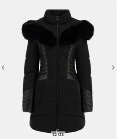 GUESS ブラック ダウンジャケットのサムネイル