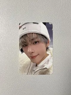 シャオジュン　トレカ　威神V WayV 白色定格　Eternal White