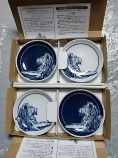骨董三越小皿2枚 染付 小皿 2枚セット 山水人物図 豆皿 生活骨董 アンティーク - メルカリ