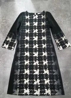 週末限定価格✨ピッコーネ美品✨ドット柄 プリーツワンピース ブラック