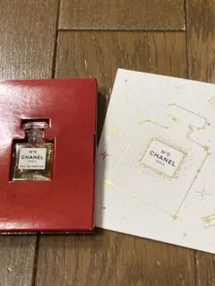 CHANEL  ホリデーコレクション　ノベルティ　Ｎo５　オードゥパルファム
