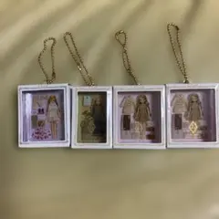 りかちゃん　ガチャ　ミニチュアパッケージコレクション　キーチェーン　4個セット