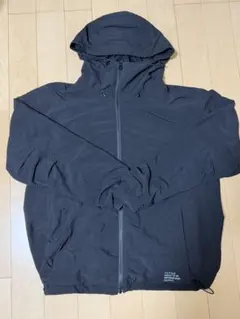 ナイロン パーカー