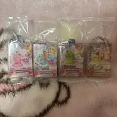 アイカツ ガチャ だれでもアイドル活動アクリルチャーム いちご さくら おとめ