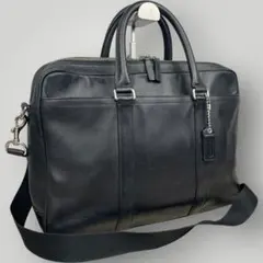 美品　コーチ　ビジネスバッグ　2way シルバー金具　ロゴ刻印　ブラック　レザー