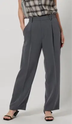 ビューティーアンドユース　タックワイドストレートパンツ xs