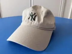 Item thumbnail for item 24790467-af64-4dba-aace-2256aba80be0