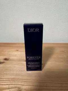 未使用】Dior Forever Skin Perfectファンデーション1N - メルカリ