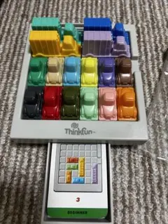 ThinkFun Rush Hour 知育玩具 ラッシュアワー