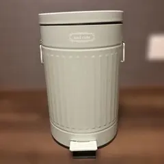 Item thumbnail for item 6a831ebd-a525-4541-9594-7abbdfb1e6cf