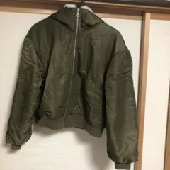 ジャンパー　ブルゾン　GU