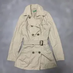 UNITED COLORS OF BENETTON ベージュトレンチコートg47