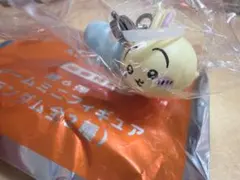 映画 ちいかわ 人魚の島のひみつ 特典 うさぎ モモンガ チャームミニフィギュア