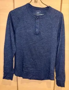 GAP ヘンリーネック 長袖カットソー ネイビー Sのサムネイル