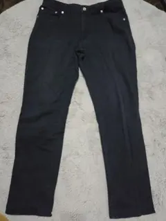 GU ジーユー ブラック デニムパンツ