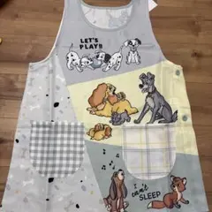 保育士　エプロン　ディズニー　ＤＯＧsのサムネイル