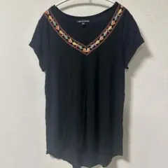 ケーブルアンドゲージ 刺繍 Vネック 半袖 Tシャツ M 黒 レーヨン お出かけ