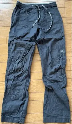 Item thumbnail for item 04faebd2-1c41-4efe-841a-6ed183f55155