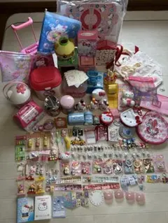KITTY GOODS COLLECTION ハローキティコレクション　23冊 KITTY GOODS COLLECTION ハローキティコレクション 23冊 - メルカリ