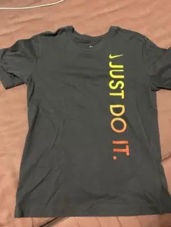 NIKE Tシャツ S